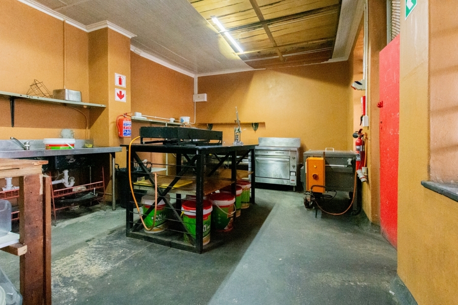 Commercial Property for Sale in Laaiplek Western Cape